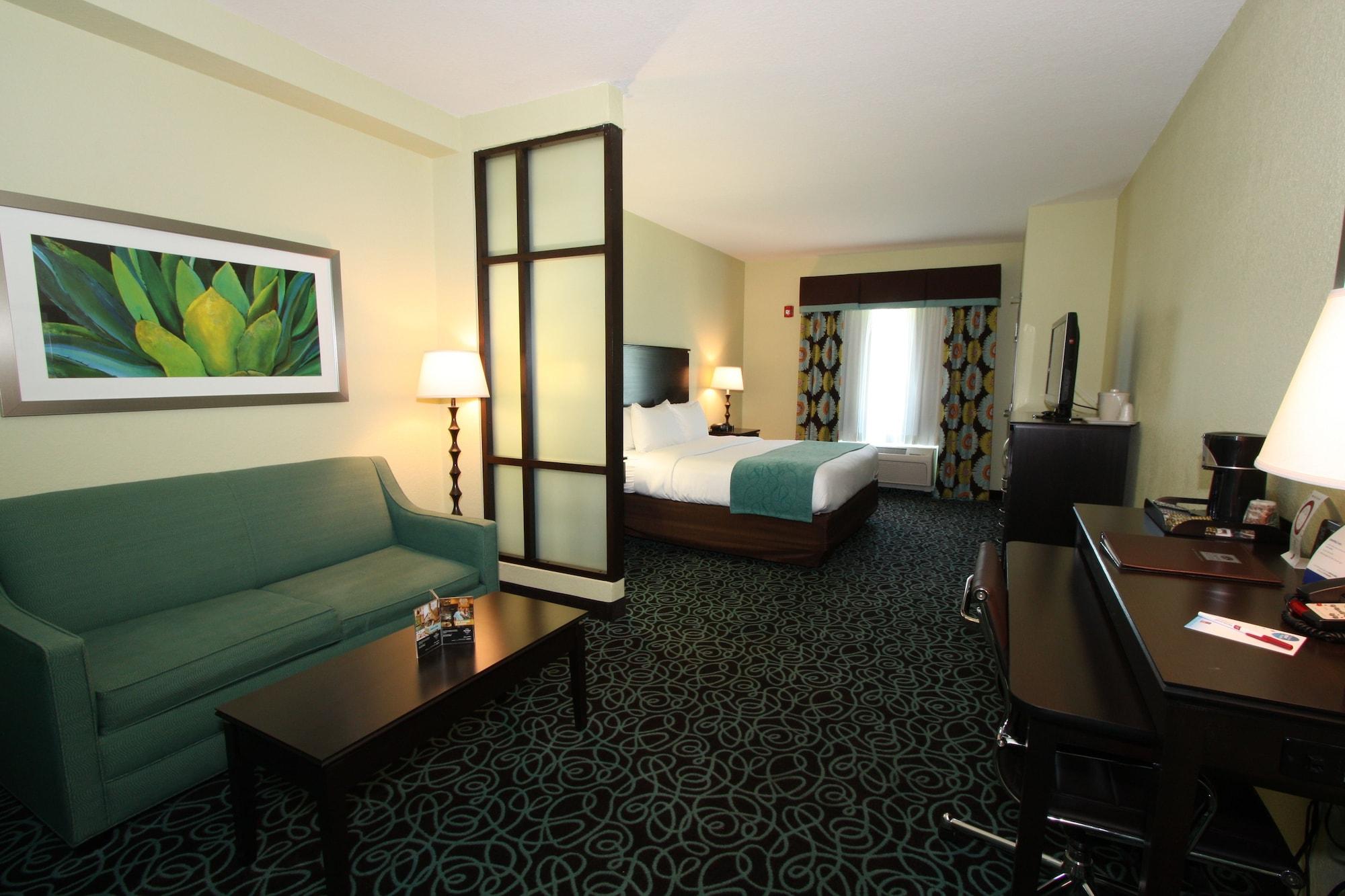 Hampton Inn By Hilton Tampa Fairgrounds Casino Extérieur photo