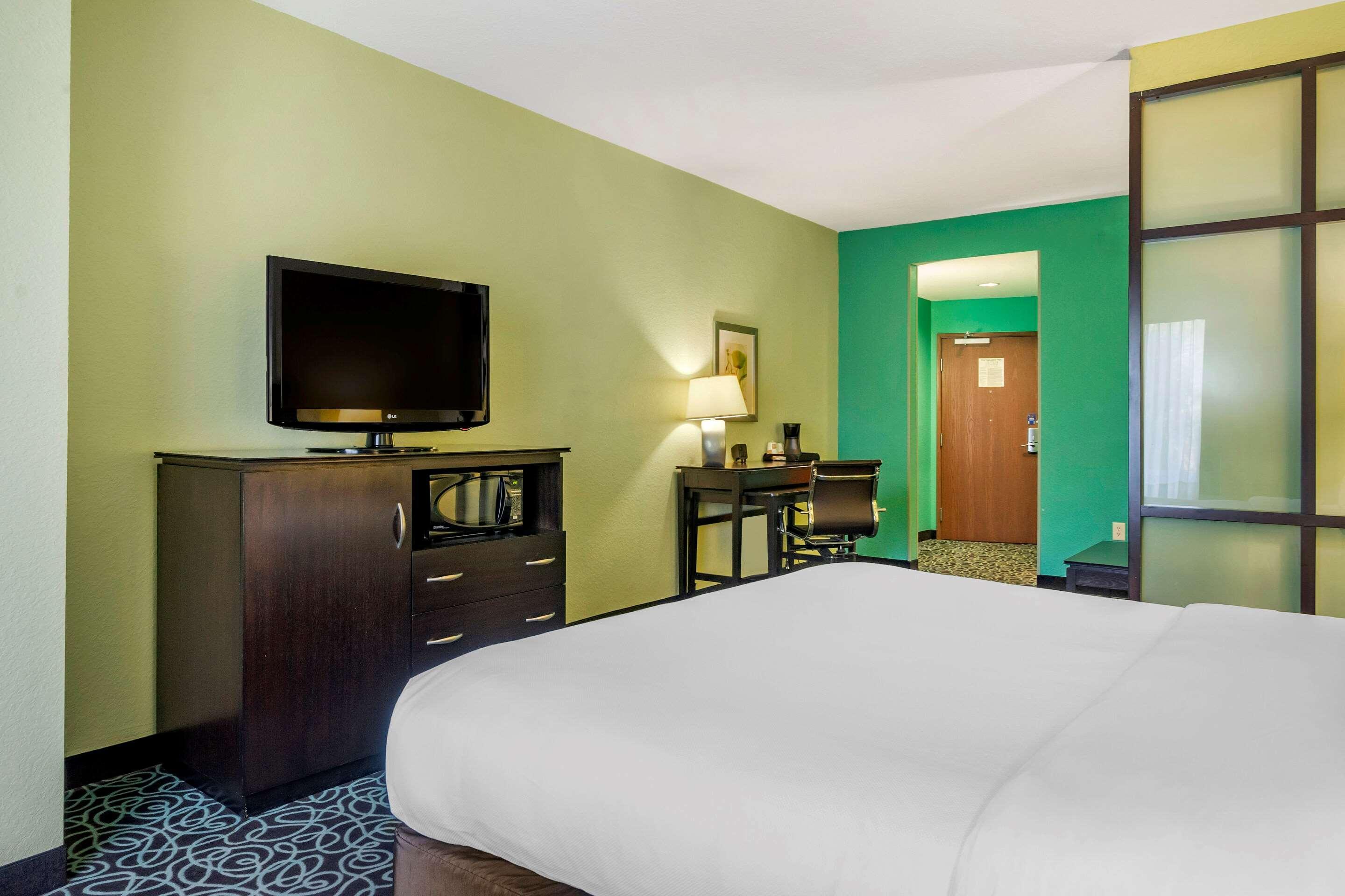 Hampton Inn By Hilton Tampa Fairgrounds Casino Extérieur photo