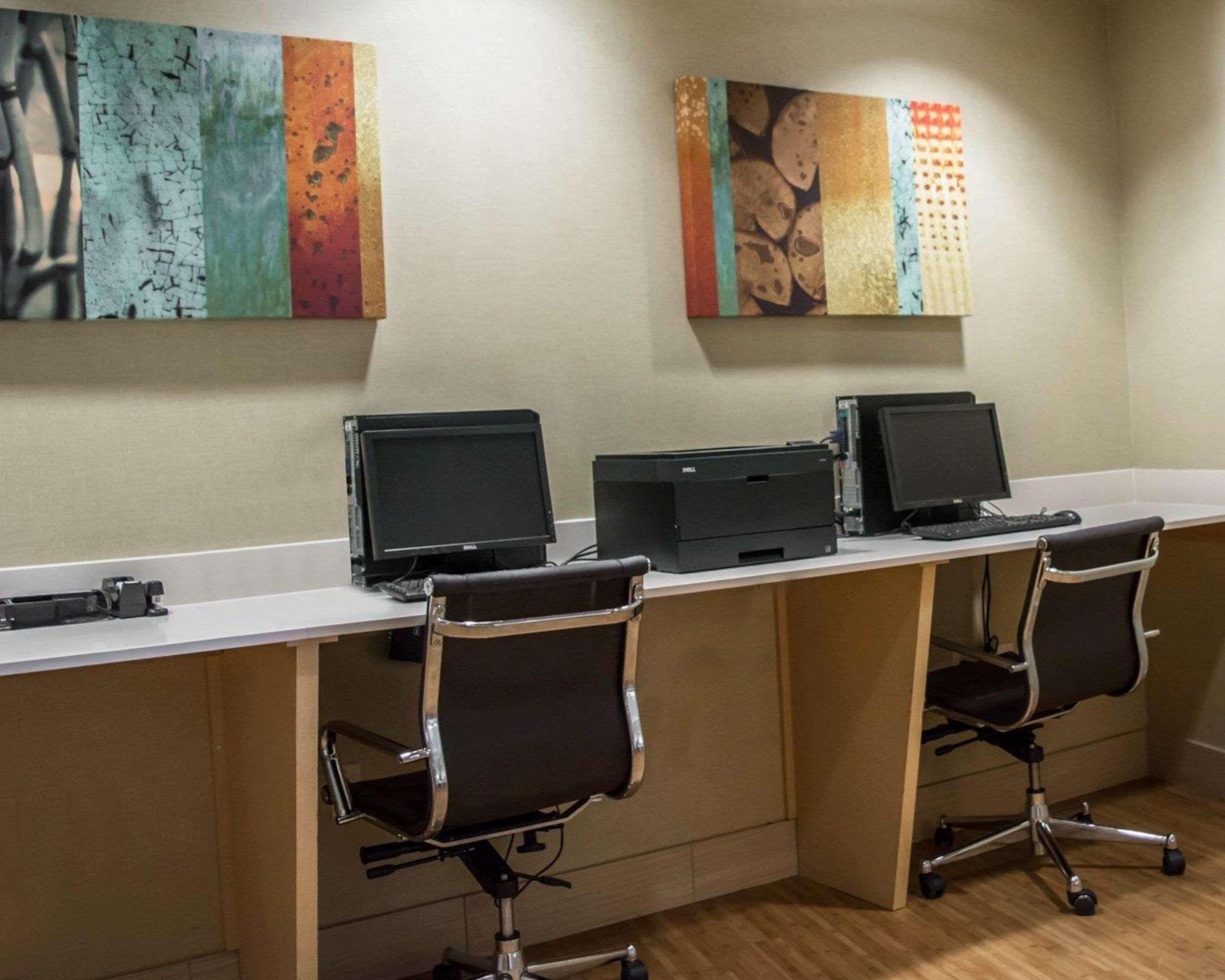 Hampton Inn By Hilton Tampa Fairgrounds Casino Extérieur photo