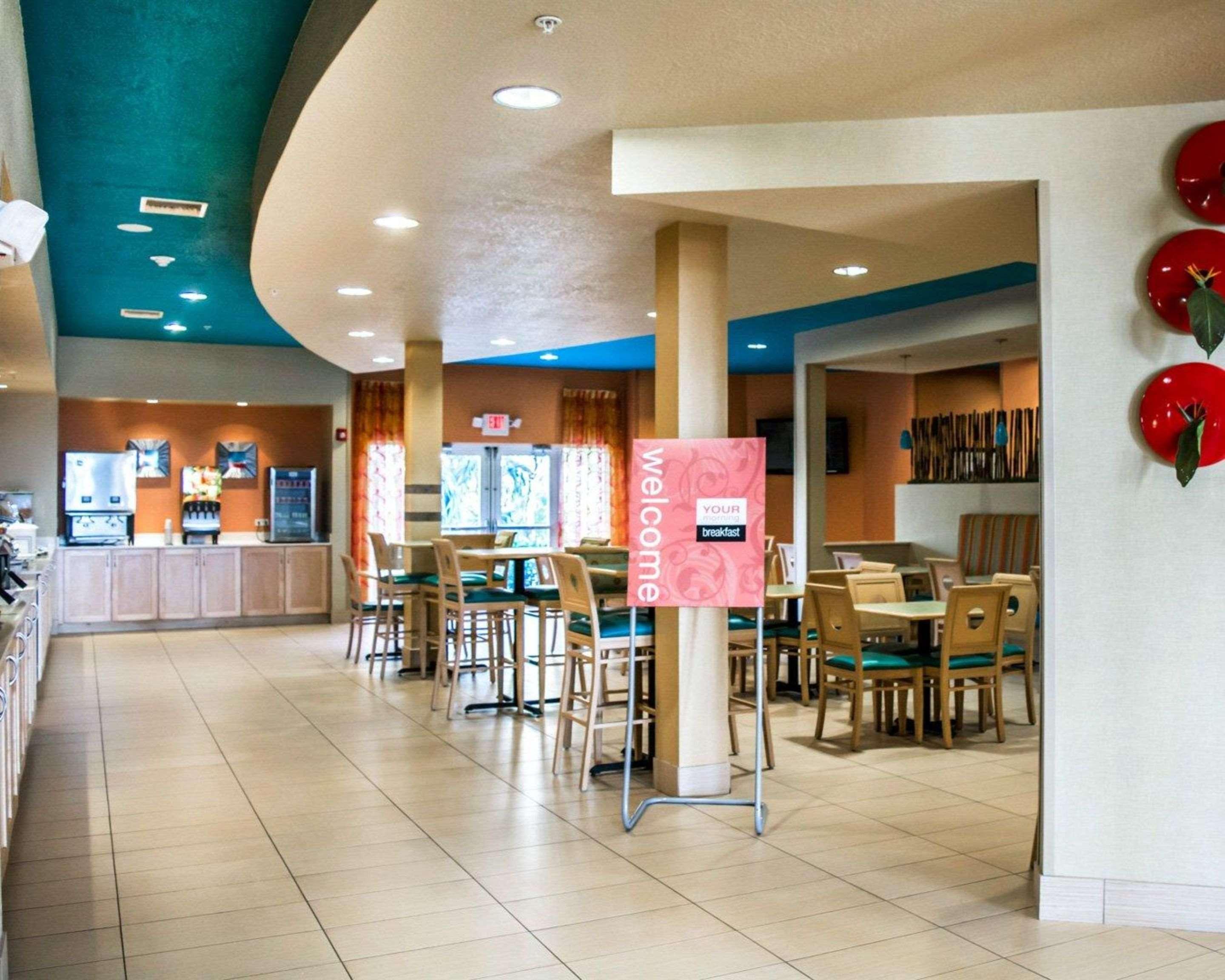 Hampton Inn By Hilton Tampa Fairgrounds Casino Extérieur photo