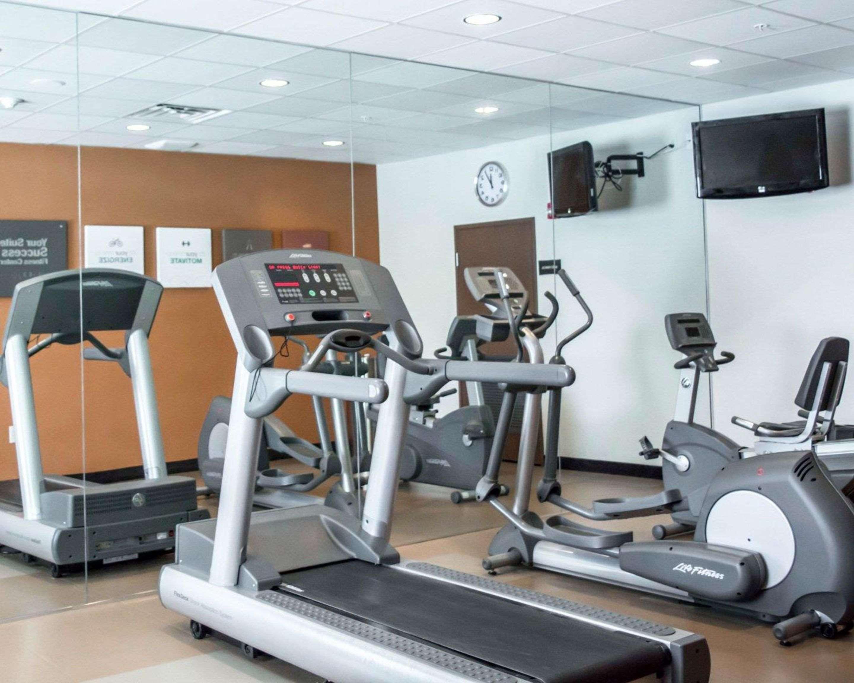 Hampton Inn By Hilton Tampa Fairgrounds Casino Extérieur photo