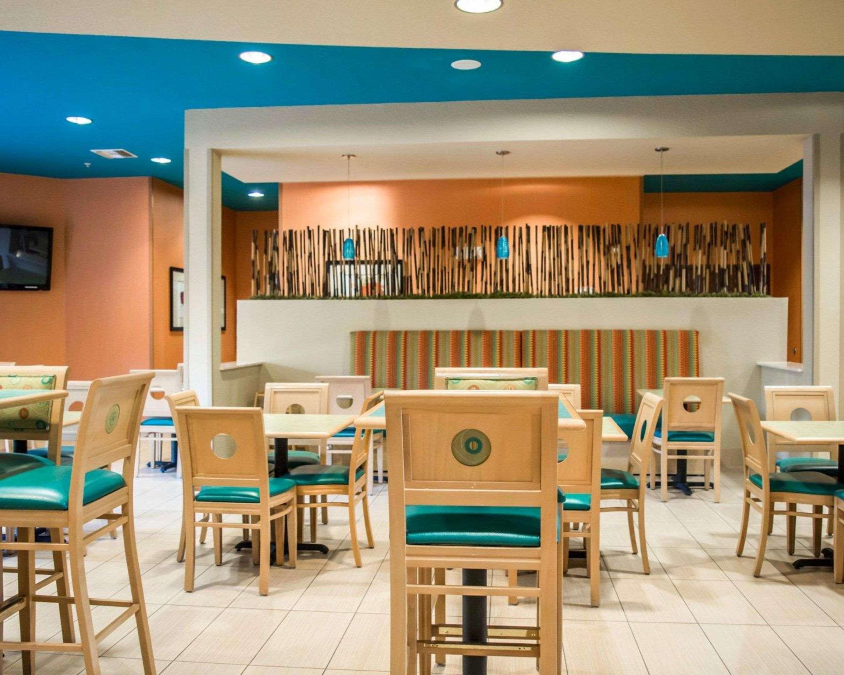 Hampton Inn By Hilton Tampa Fairgrounds Casino Extérieur photo
