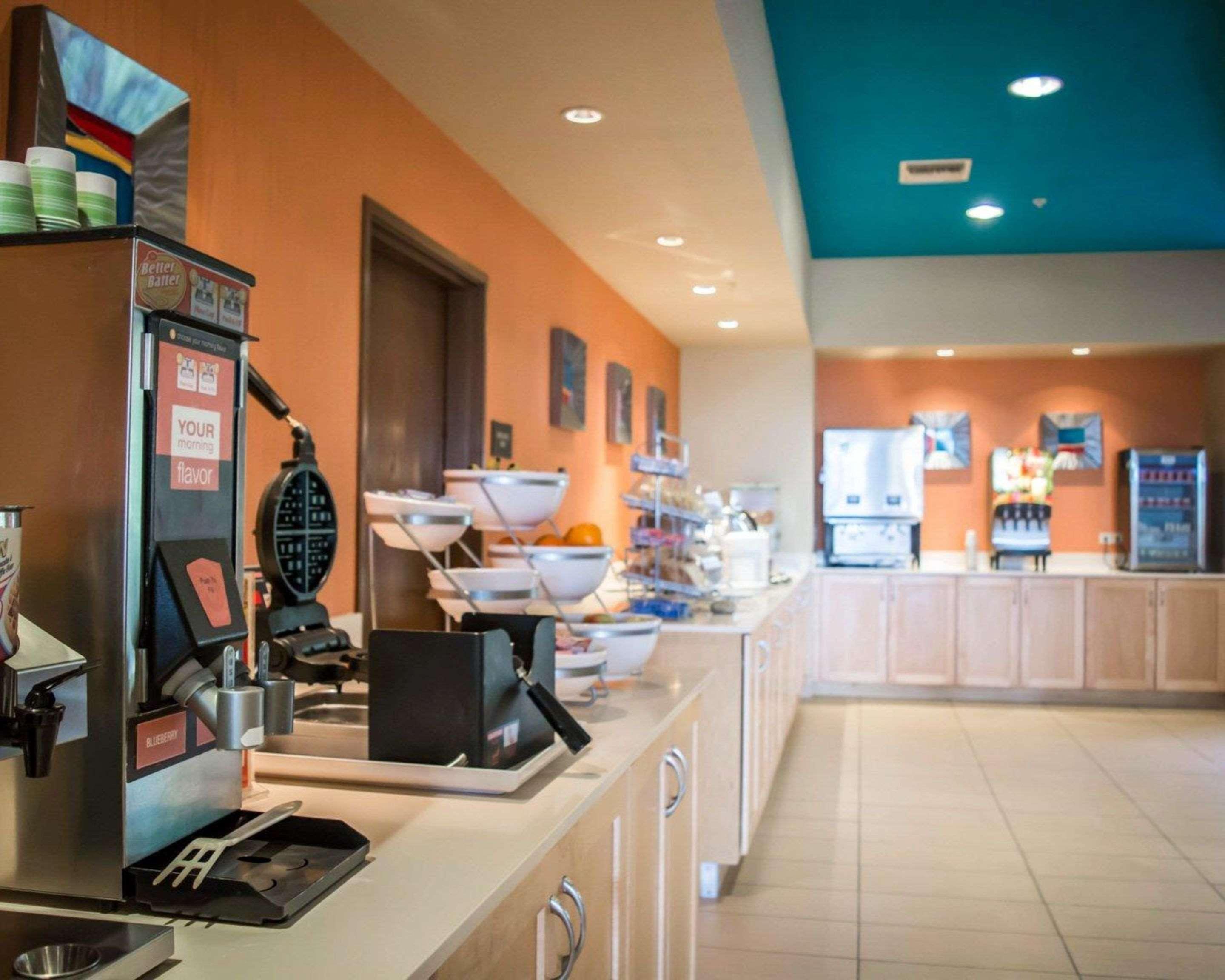 Hampton Inn By Hilton Tampa Fairgrounds Casino Extérieur photo